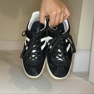 SOLD!! Tretorn women’s suede sneakers